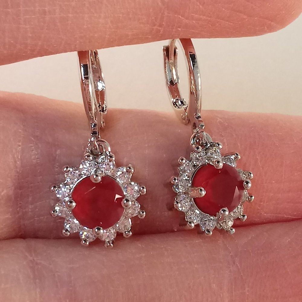 18K White Gold Filled Ruby Red Diamond Zircon Sunflower Drop Earrings Gorgeous